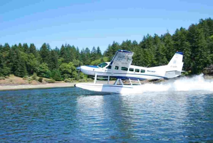 seaplane